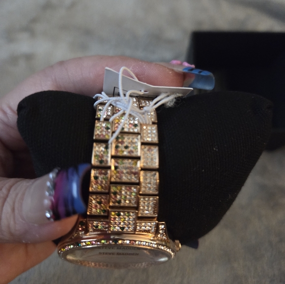 NWT Steve Madden NYC Rose Gold and Multicolor Crystal Womens Watch - Picture 9 of 13